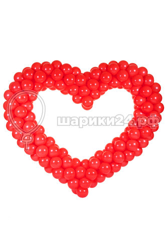 Сердце из красных шаров